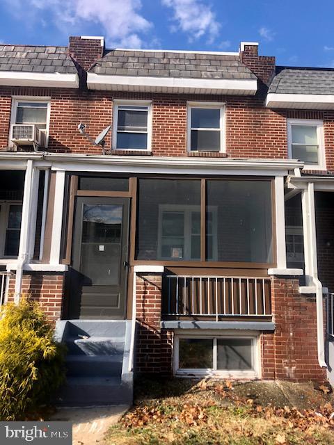 Building Photo - 3504 4th St