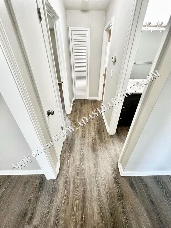 Building Photo - Completely Remodeled Shawnee Duplex-Coming...