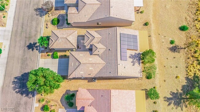 Building Photo - 7349 Shelduck St