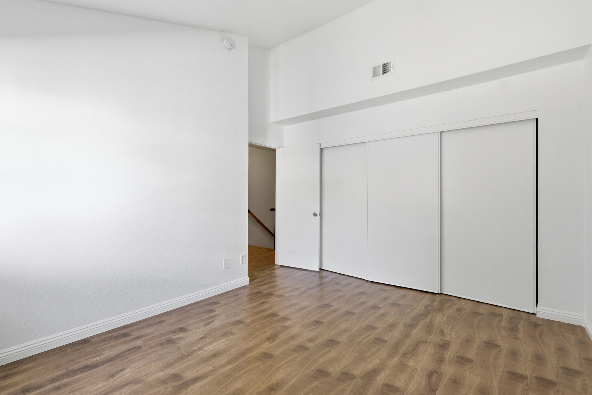 Building Photo - 1348 N Orange Dr