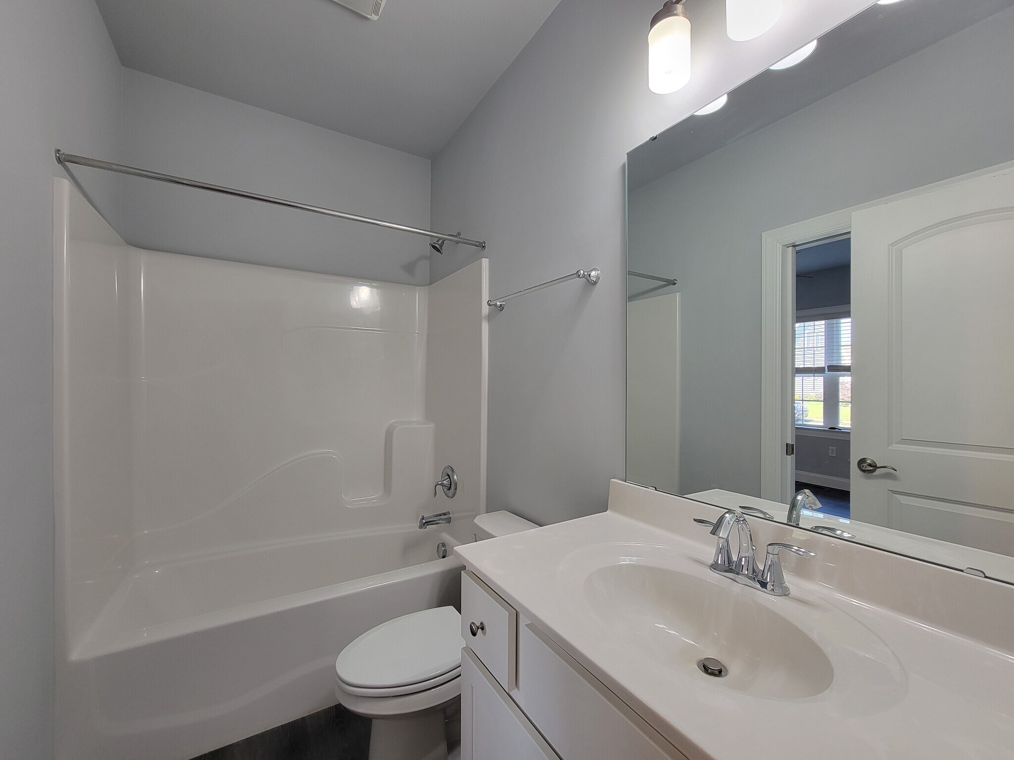 Building Photo - 213 Buckton Dr