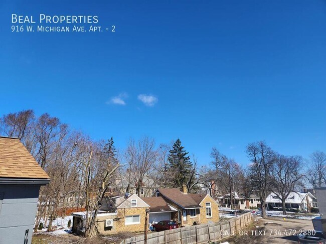 Building Photo - 916 W Michigan Ave