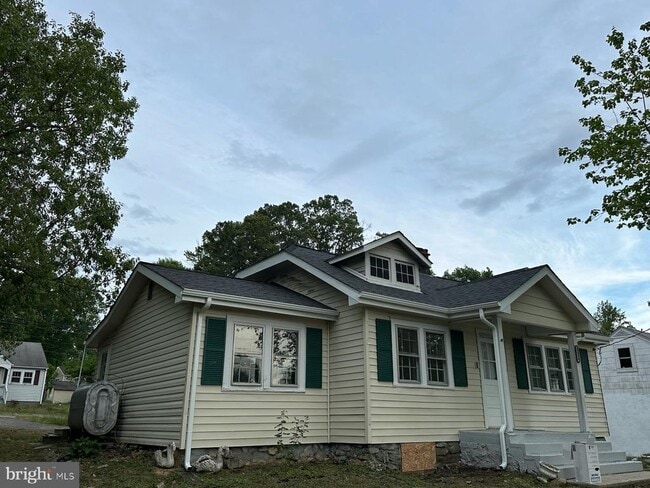 Building Photo - 3354 Richmond Hwy