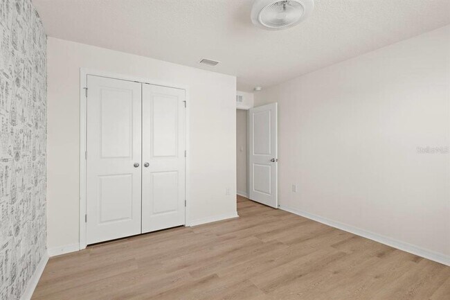 Building Photo - 7782 Sail Clover Ln