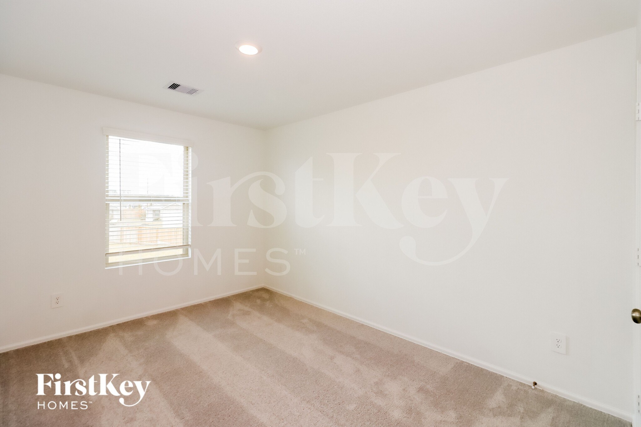 Building Photo - 202 Alder Laurels Cv