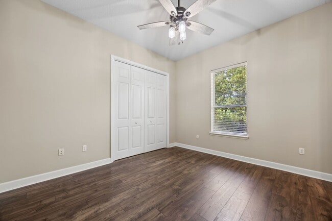 Building Photo - Luxury Living in Amelia National – Resort-...