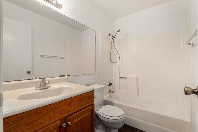 Building Photo - 21057 N 34th Dr