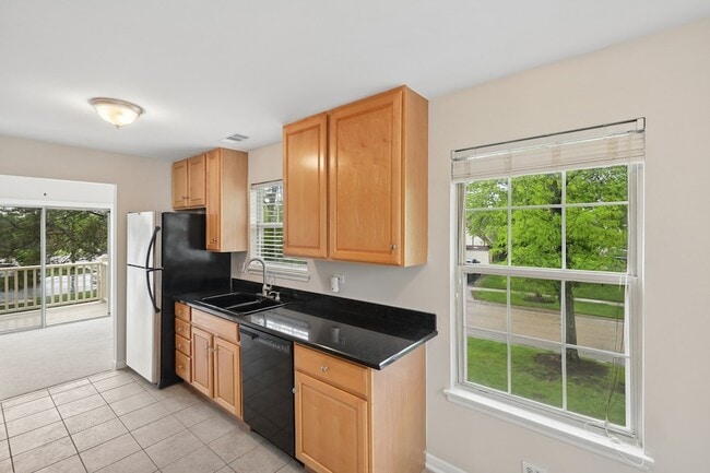 Building Photo - 1242 S Wellington Ct