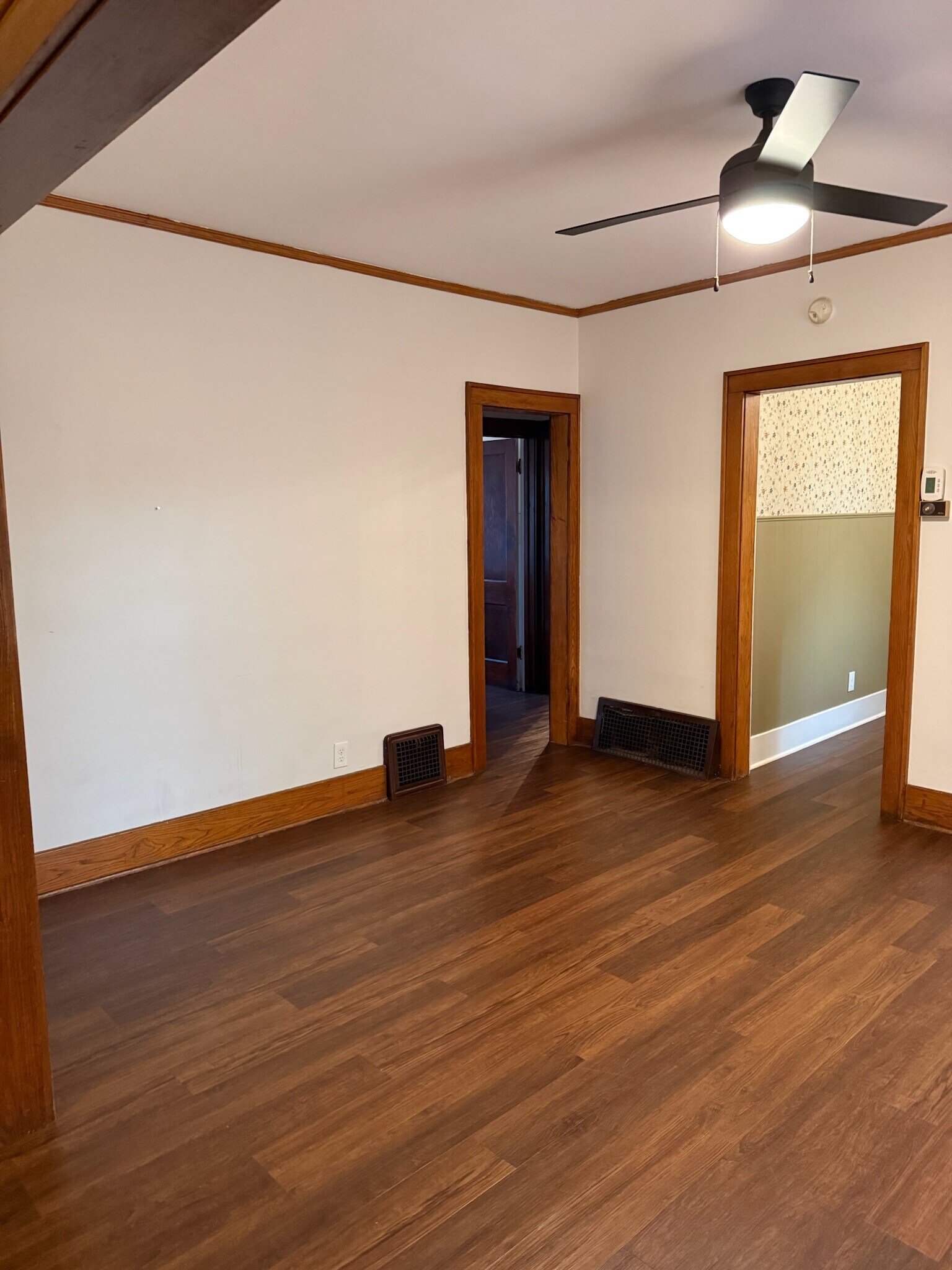 Building Photo - 3104 S 32nd Ave
