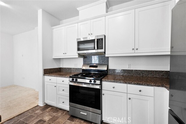 Building Photo - 34495 Agave Dr