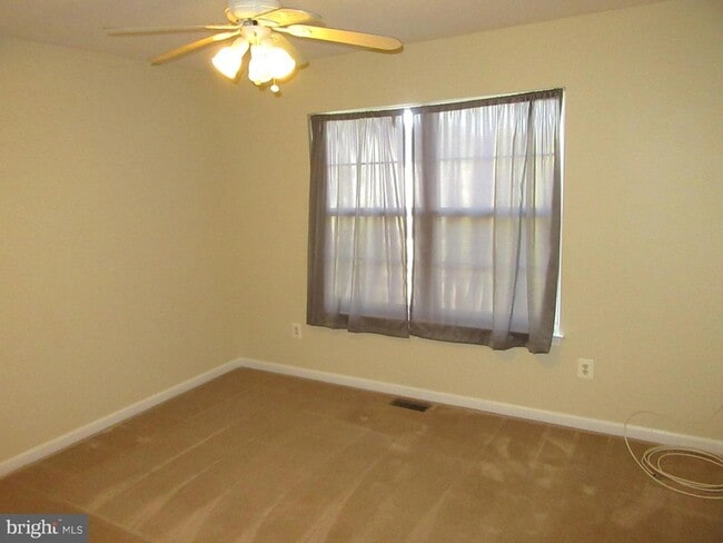 Building Photo - 107 Mallard Way