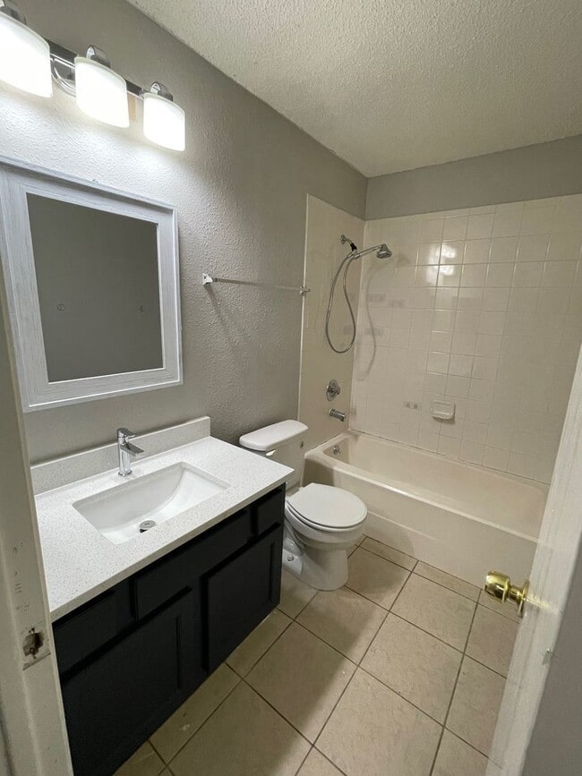 Building Photo - Leafield - JLCC