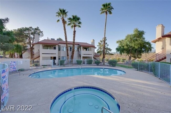 Building Photo - 853 Rock Springs Dr