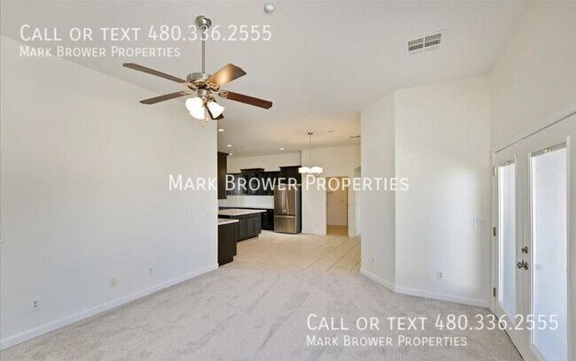 Building Photo - 11423 W La Reata Ave
