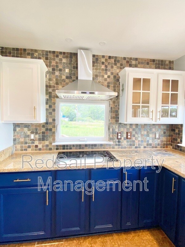 Building Photo - 256R Hunts Neck Rd
