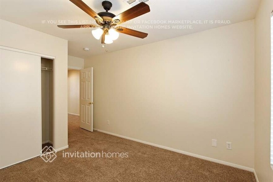 Building Photo - 2515 Wellworth Ave