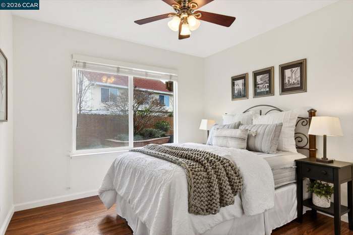 Building Photo - 3409 Loreto Dr