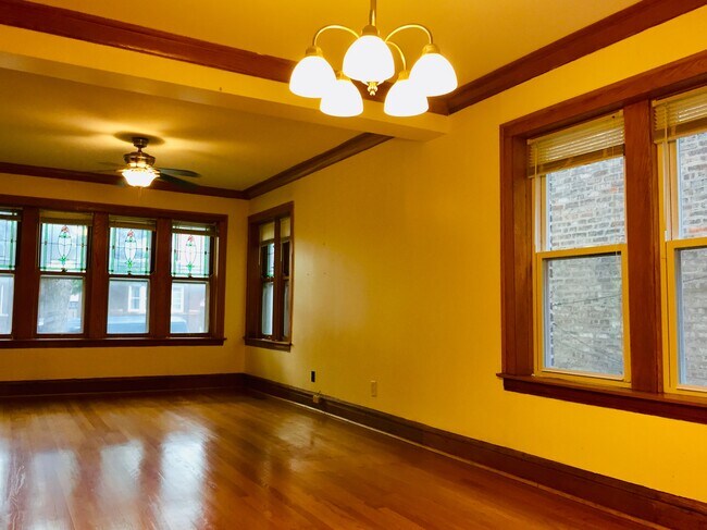 Building Photo - 1924 Kenilworth Ave