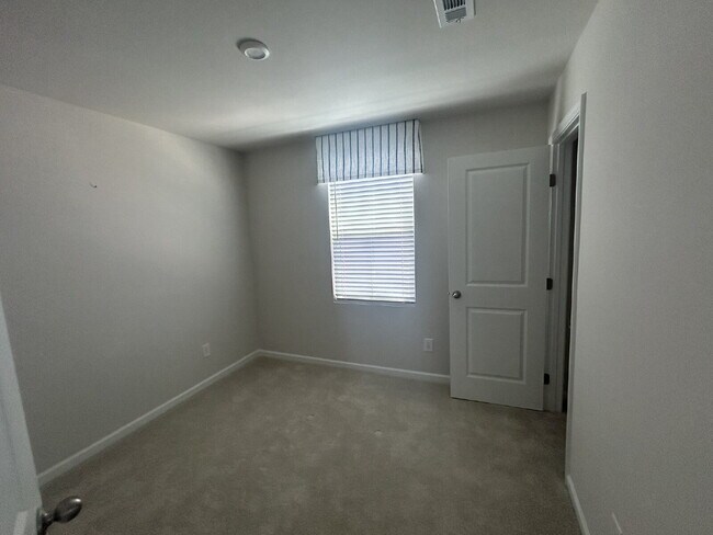 Building Photo - Brand New 3-Bed, 2-Bath Ranch Home in Gall...