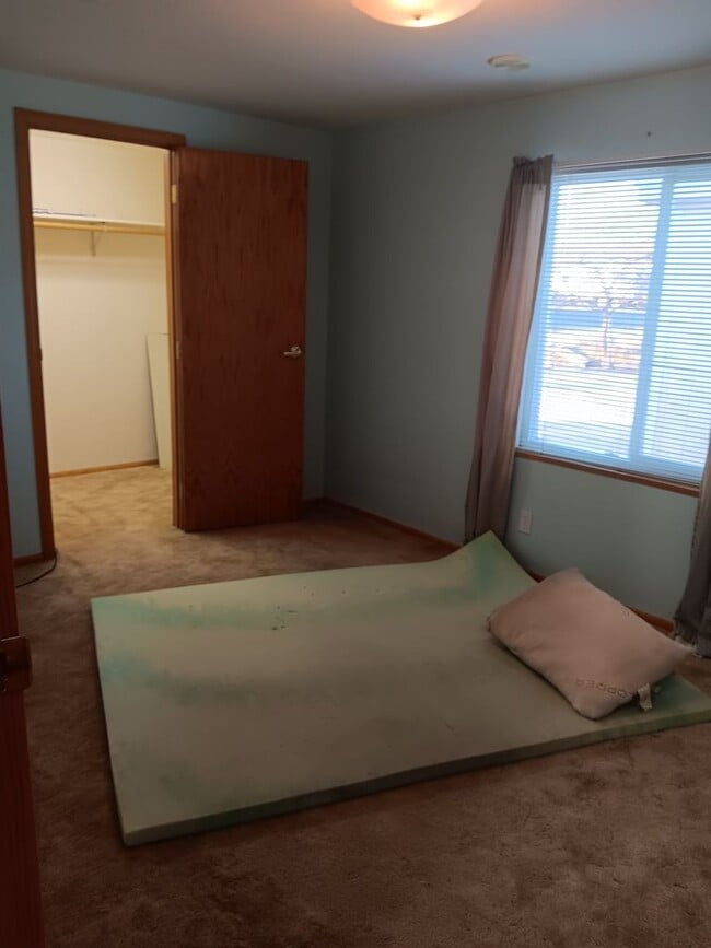 Building Photo - 3 Bed House is Elgin