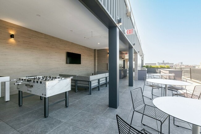 Building Photo - 1 Bedroom in Northern Liberties - Parking Available