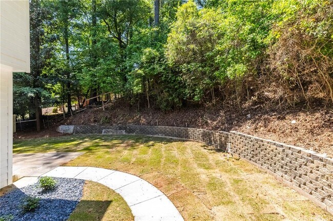 Building Photo - 5941 Wilbanks Dr