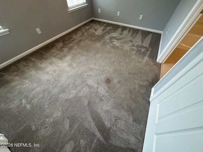 Building Photo - 1827 Lago Del Sur Drive