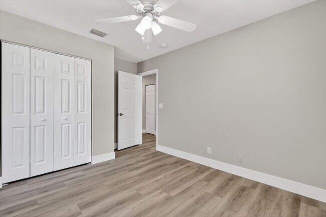 Building Photo - 106 Fox Meadow Run