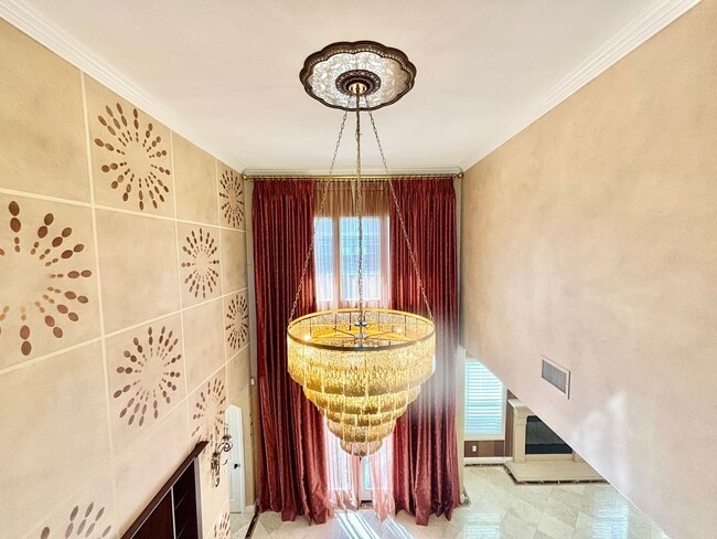 Building Photo - 1702 Aleutian Way