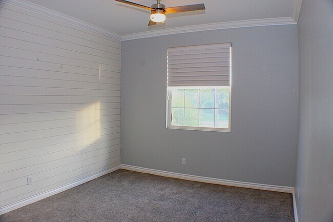 Building Photo - Single-Story Beauty with RV Parking in North Moreno Valley!