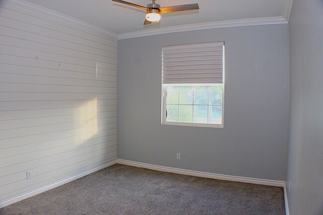 Building Photo - Single Story With Gated RV Parking!