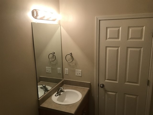 Building Photo - 24 Chapel Lk N