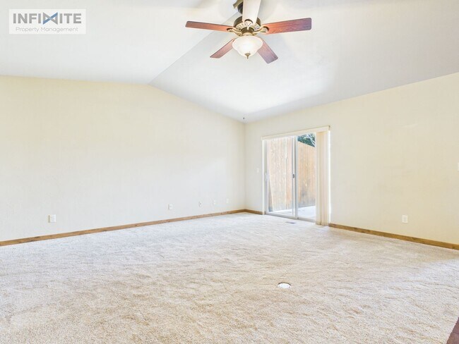 Building Photo - 50 Sage Bloom Ct