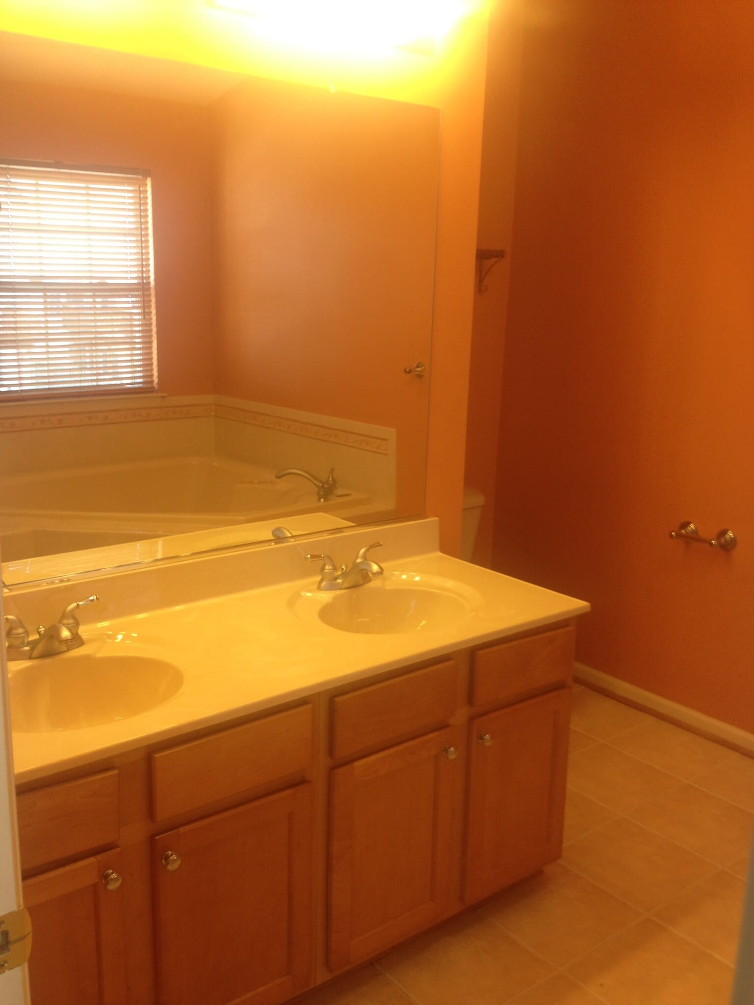 Building Photo - 328 Kestrel Dr