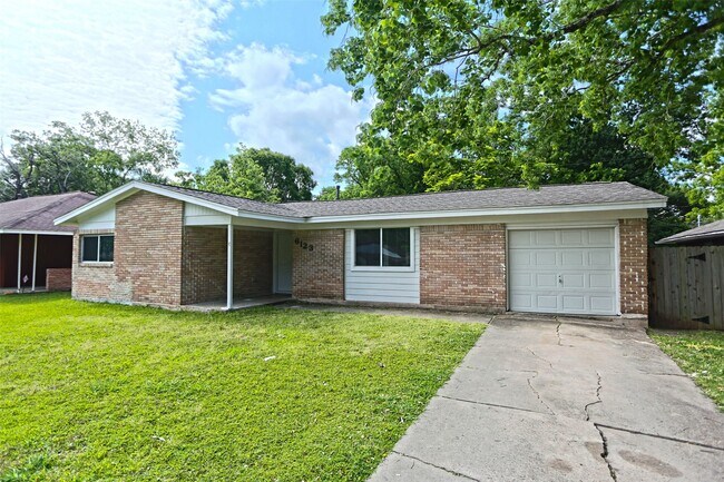 Building Photo - 6123 Grape St