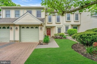 Building Photo - 31 Fair Acres Ct