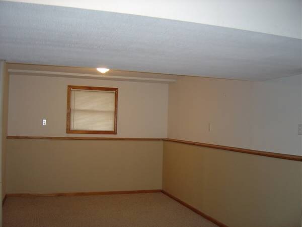 Building Photo - 1558 W Mulberry St