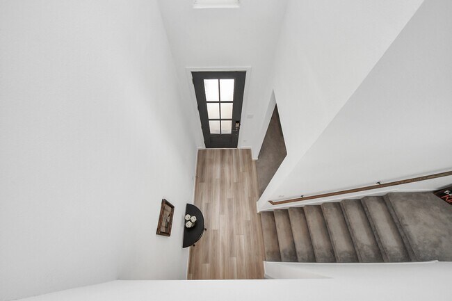 Building Photo - 21719 Flannel Bush Ln