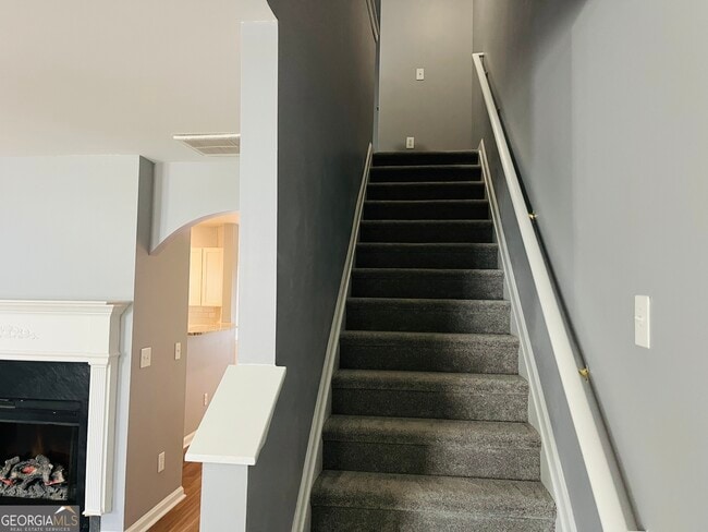 Building Photo - 3156 Parc Ct SW