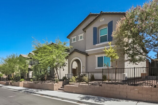 Building Photo - 10589 Sariah Skye Ave