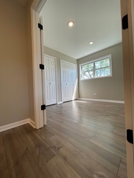 Office room between master bedroom and master bath (2nd floor) - 16414 Brementowne Rd