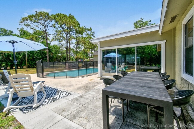 Building Photo - 15739 75th Way N