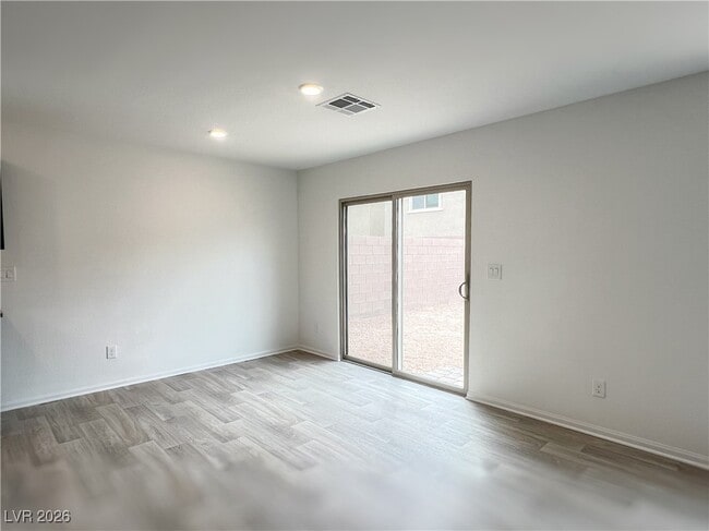 Building Photo - 6053 Swift Lariat St