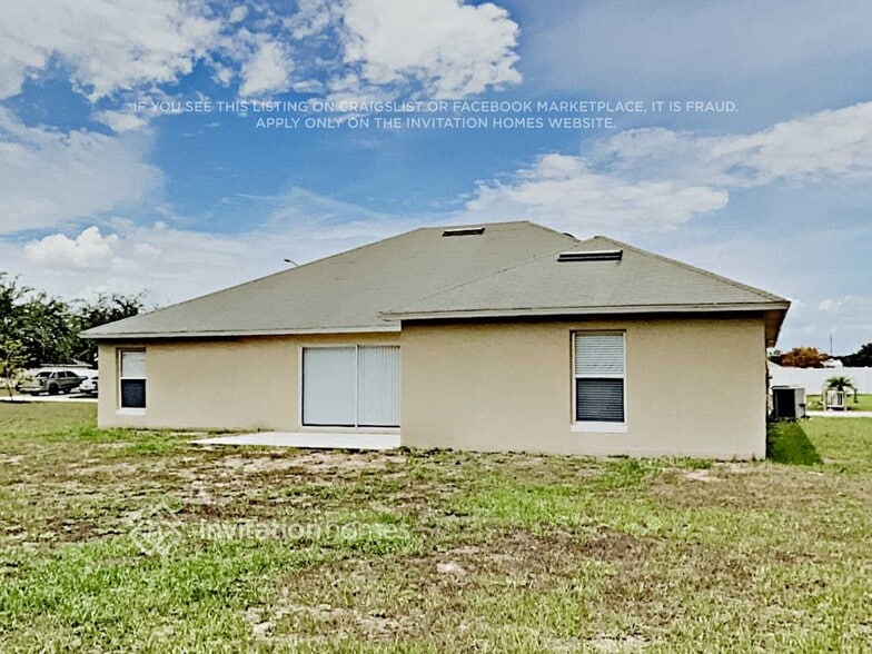 Building Photo - 628 Hatchwood Dr