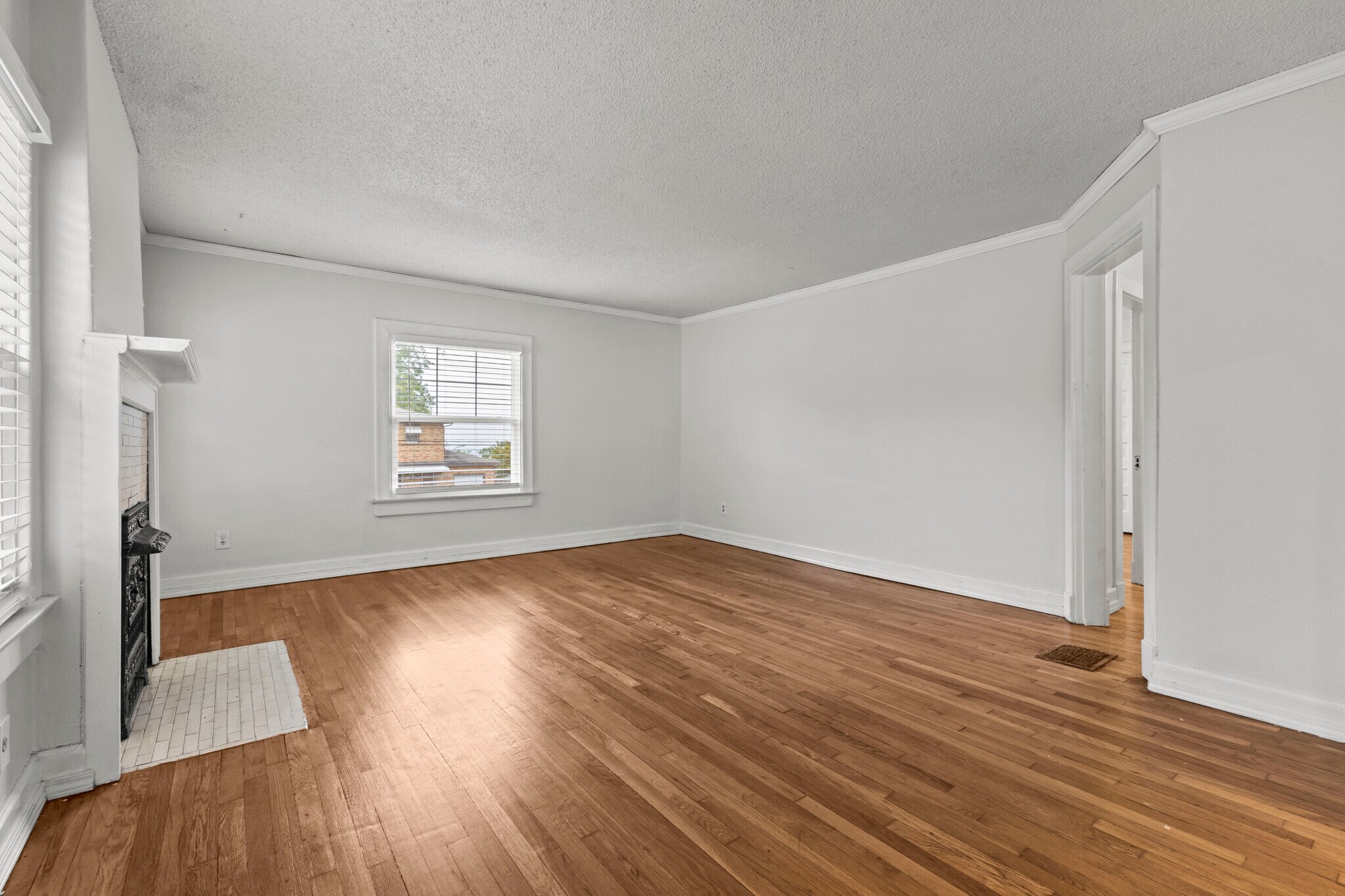 Building Photo - 315 Garfield Ave