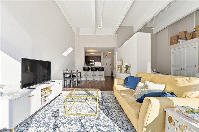 Building Photo - 1500 Hudson St