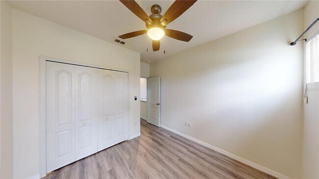 Building Photo - 3044 Camino Real Dr S