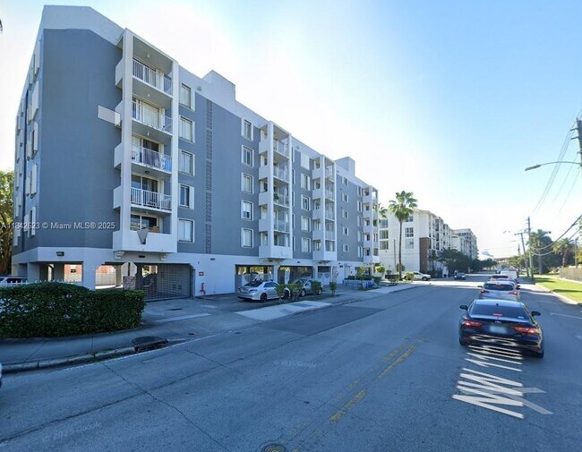 Building Photo - 1010 NW 11th St