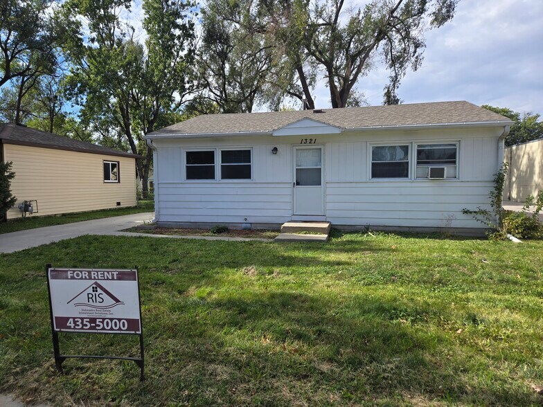 Primary Photo - 1321 N 56th St