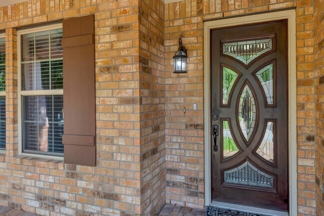 Building Photo - 18 N Star Ridge Cir